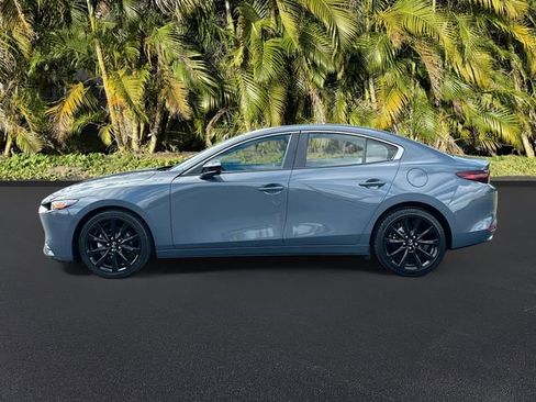 Used 2024 MAZDA MAZDA3 s image 8