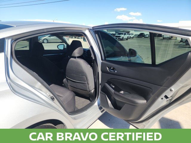 Used 2022 Nissan Altima 2.5 SV w/ SV Premium Package FWD image 23