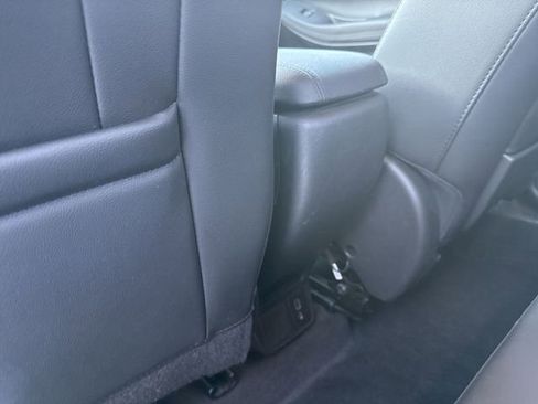 Used 2022 Buick Encore GX Select image 23