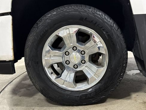 Used 2017 Chevrolet Silverado 1500 LT w/ All Star Edition AWD/4WD image 26