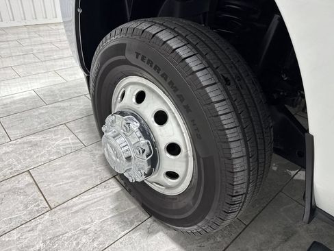 Used 2025 RAM 3500 Tradesman AWD/4WD image 34