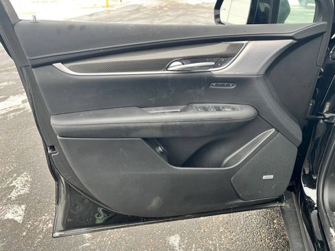 Used 2022 Cadillac XT5 Sportv AWD/4WD image 10