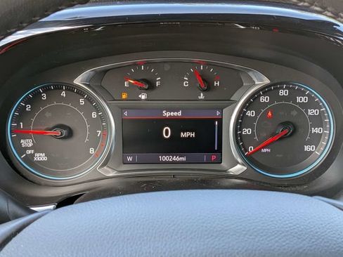 Used 2022 Chevrolet Traverse LT AWD/4WD image 27