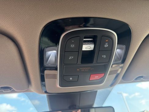 Used 2023 Hyundai Santa Fe SEL w/ Premium Package AWD/4WD image 37