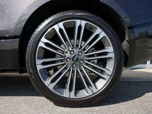 Used 2025 Land Rover Range Rover Velar Dynamic SE image 34