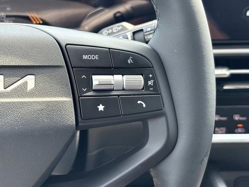 New 2026 Kia Sportage EX FWD image 26