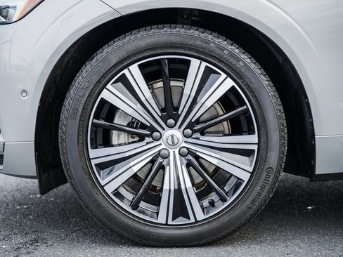 Used 2022 Volvo XC60 T8 Inscription w/ Advanced Package image 16