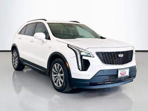 Used 2020 Cadillac XT4 Sport FWD image 3