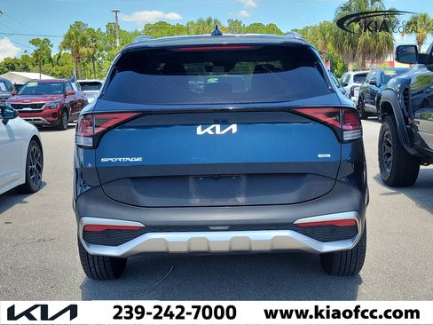 Certified 2023 Kia Sportage EX AWD/4WD image 8