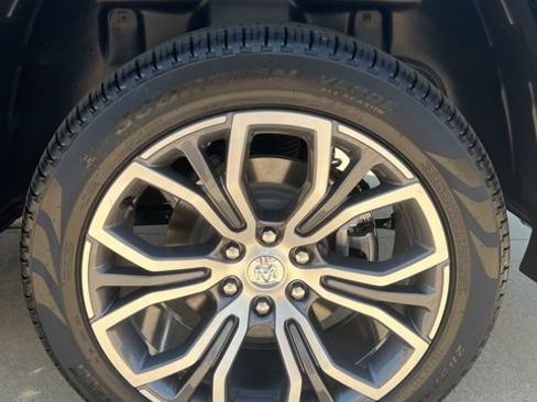 New 2026 RAM 1500 Tungsten AWD/4WD image 17