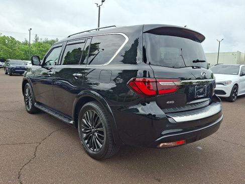 Certified 2023 INFINITI QX80 Premium Select w/ Cargo Package AWD/4WD image 4