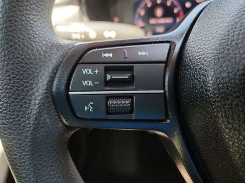 Used 2025 Honda Accord SE image 15