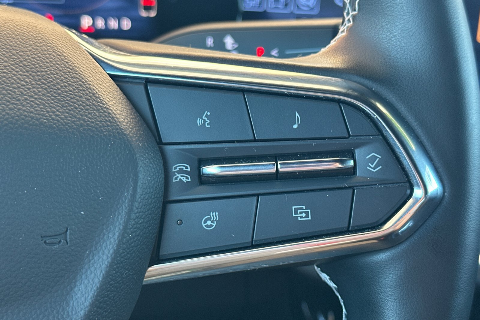 Used 2024 Chevrolet Equinox EV LT FWD image 37