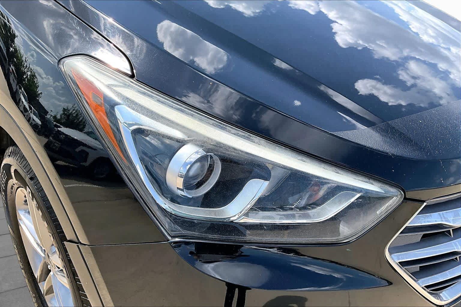 Used 2017 Hyundai Santa Fe Sport FWD image 27