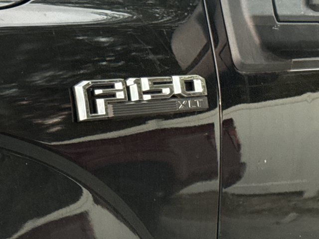 Used 2017 Ford F150 XLT w/ Equipment Group 301A Mid AWD/4WD image 4