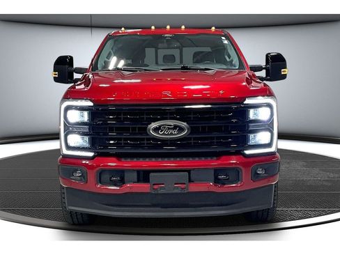 Used 2024 Ford F250 Lariat w/ Lariat Ultimate Package AWD/4WD image 4