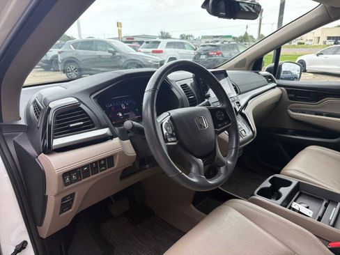 Used 2022 Honda Odyssey Touring image 17