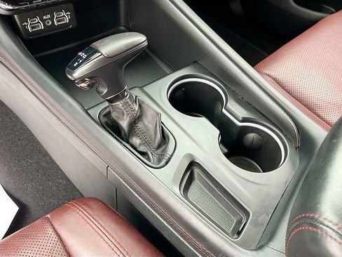 Certified 2024 Dodge Durango GT image 17