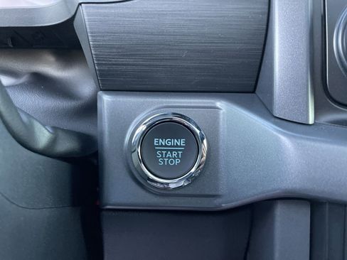 New 2025 Ford F150 XLT w/ Equipment Group 303A High image 33