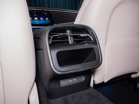 New 2026 Mercedes-Benz E 350 Sedan image 25