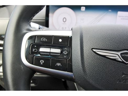 Used 2025 Genesis GV80 2.5T Standard AWD/4WD image 15