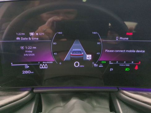 Used 2025 Audi Q5 Premium w/ Convenience Package image 21