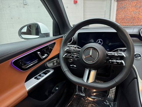 Certified 2024 Mercedes-Benz GLC 300 4MATIC image 13