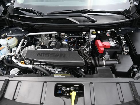Used 2026 Nissan Rogue SV w/ SV Premium Package AWD/4WD image 33
