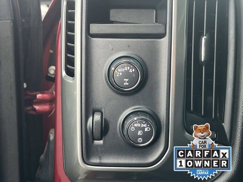 Used 2018 Chevrolet Silverado 1500 LT w/ LT Eassist Package image 24