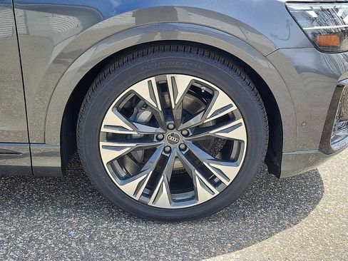 New 2026 Audi Q8 Premium Plus AWD/4WD image 3
