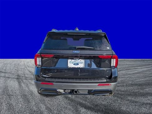 New 2026 Ford Explorer ST-Line w/ ST-Line Street Pack image 5