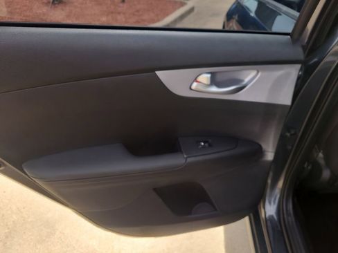 Used 2024 Kia Forte LXS image 11