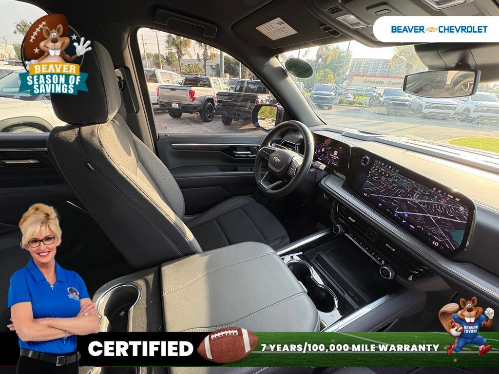 Used 2025 Chevrolet Suburban LS AWD/4WD image 26