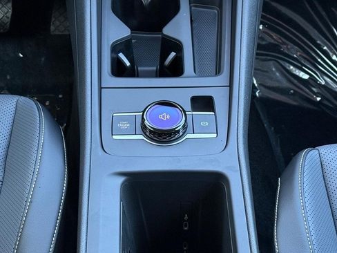 New 2026 Volkswagen Tiguan SE image 7