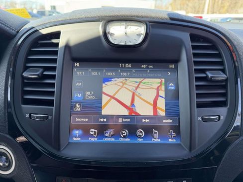 Used 2012 Chrysler 300 S image 28