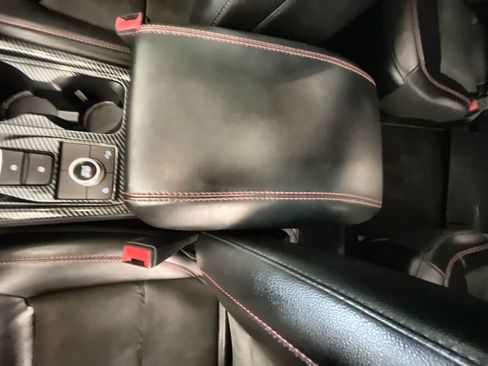 Used 2022 Ford Explorer ST-Line AWD/4WD image 21