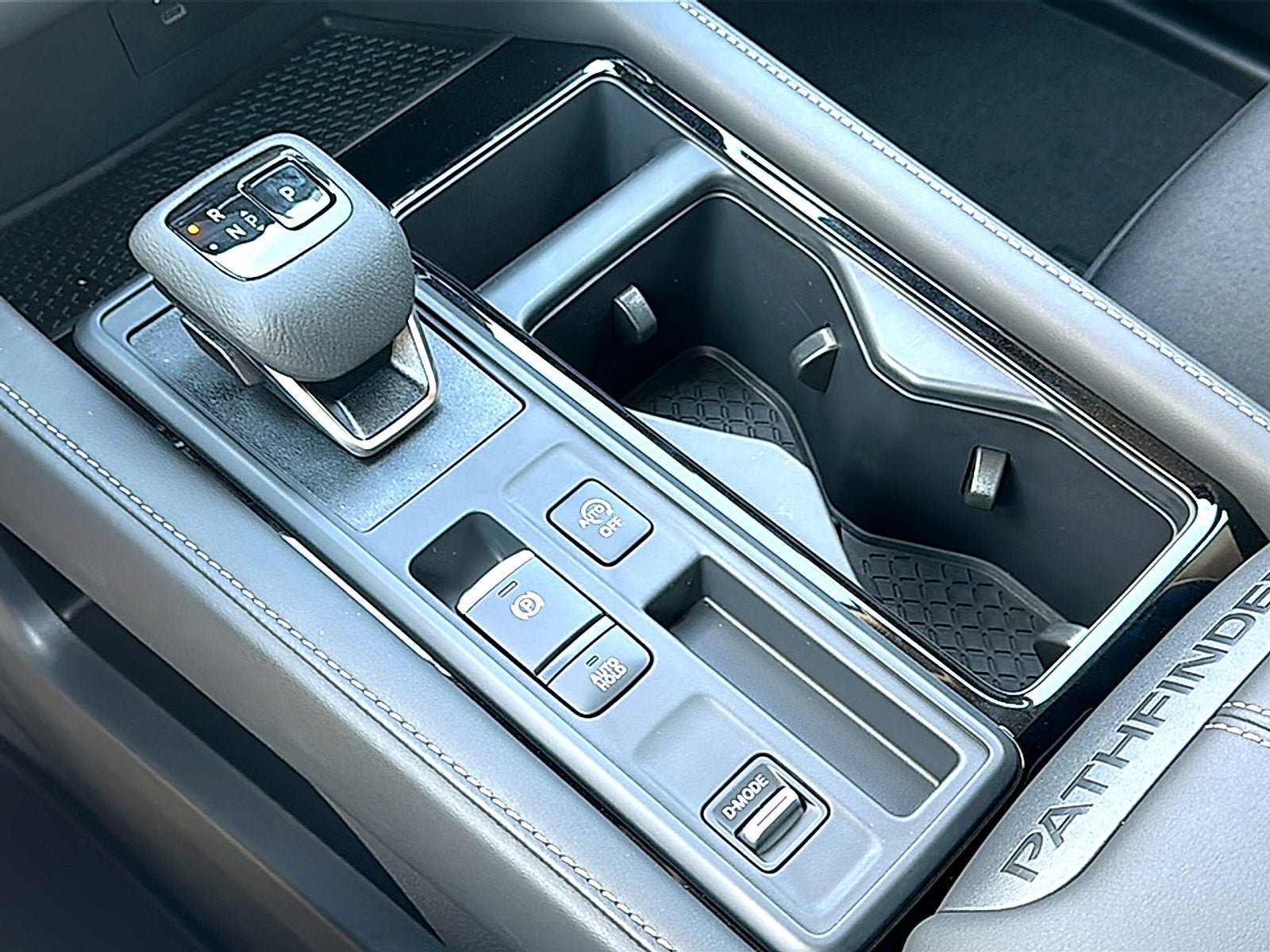 New 2026 Nissan Pathfinder SV FWD image 25