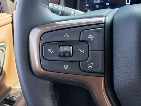 Used 2024 Chevrolet Tahoe High Country RWD image 19