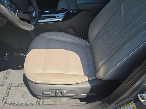 Certified 2024 Buick Envista Avenir FWD image 15