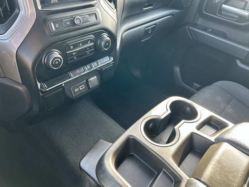 Used 2022 Chevrolet Silverado 2500 Custom image 27