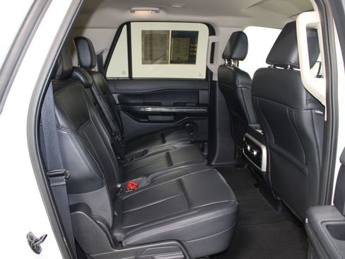 Certified 2024 Ford Expedition Max XLT image 35