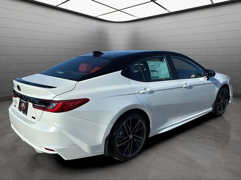 New 2026 Toyota Camry XSE FWD image 27