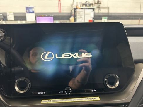 New 2026 Lexus TX 350 AWD image 21