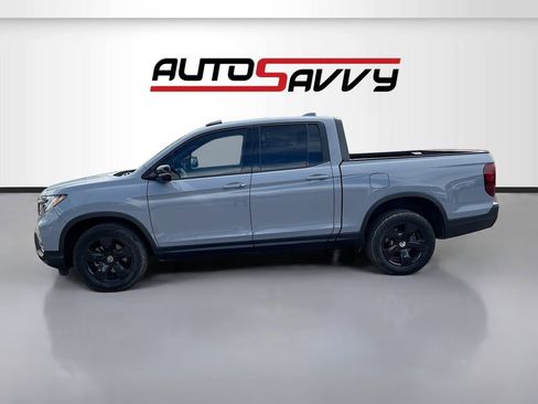 Used 2023 Honda Ridgeline Black Edition image 4