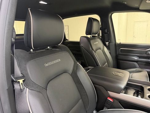 Used 2025 RAM 1500 Laramie AWD/4WD image 13