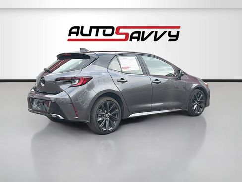 Used 2024 Toyota Corolla XSE FWD image 7
