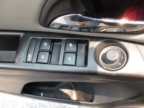 Used 2014 Chevrolet Cruze LT FWD image 16