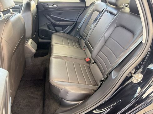 Used 2023 Volkswagen Jetta SE w/ Black Wheel Package image 15