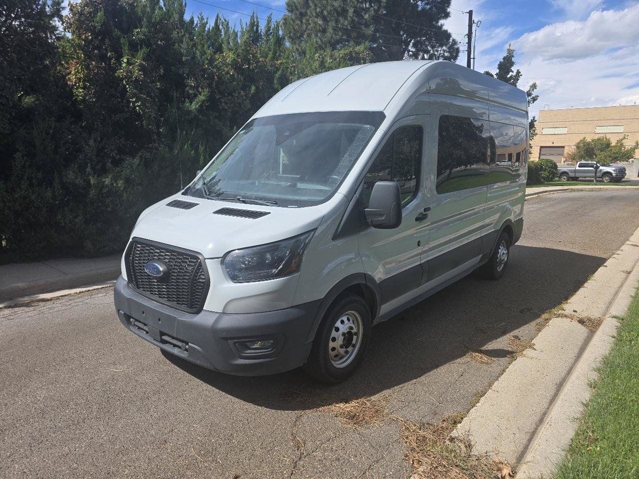 Used 2023 Ford Transit 350 XL AWD/4WD image 2