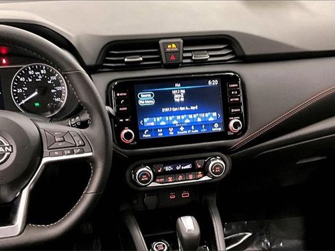 New 2025 Nissan Versa SR w/ Trunk Package image 7